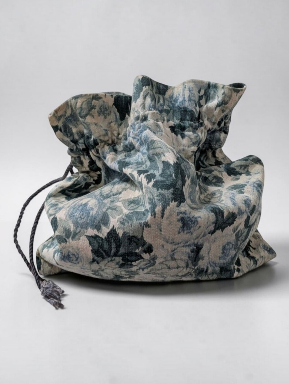 VINTAGE Floral Fabric Drawstring Bag Makeup Jewelry Blue Green 1940 9x9